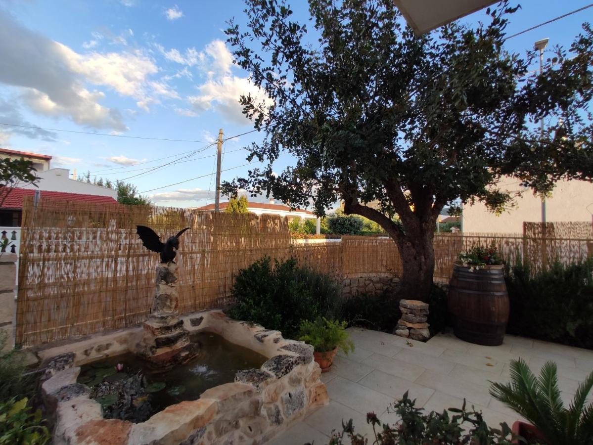 מונטלבאנו Ulivi Di Minerva - Boutique Holiday Home - Ostuni - Fasano - Cisternino מראה חיצוני תמונה